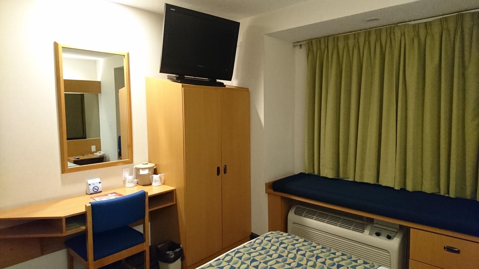 Microtel Inn & Suites By Wyndham Чиуауа Экстерьер фото